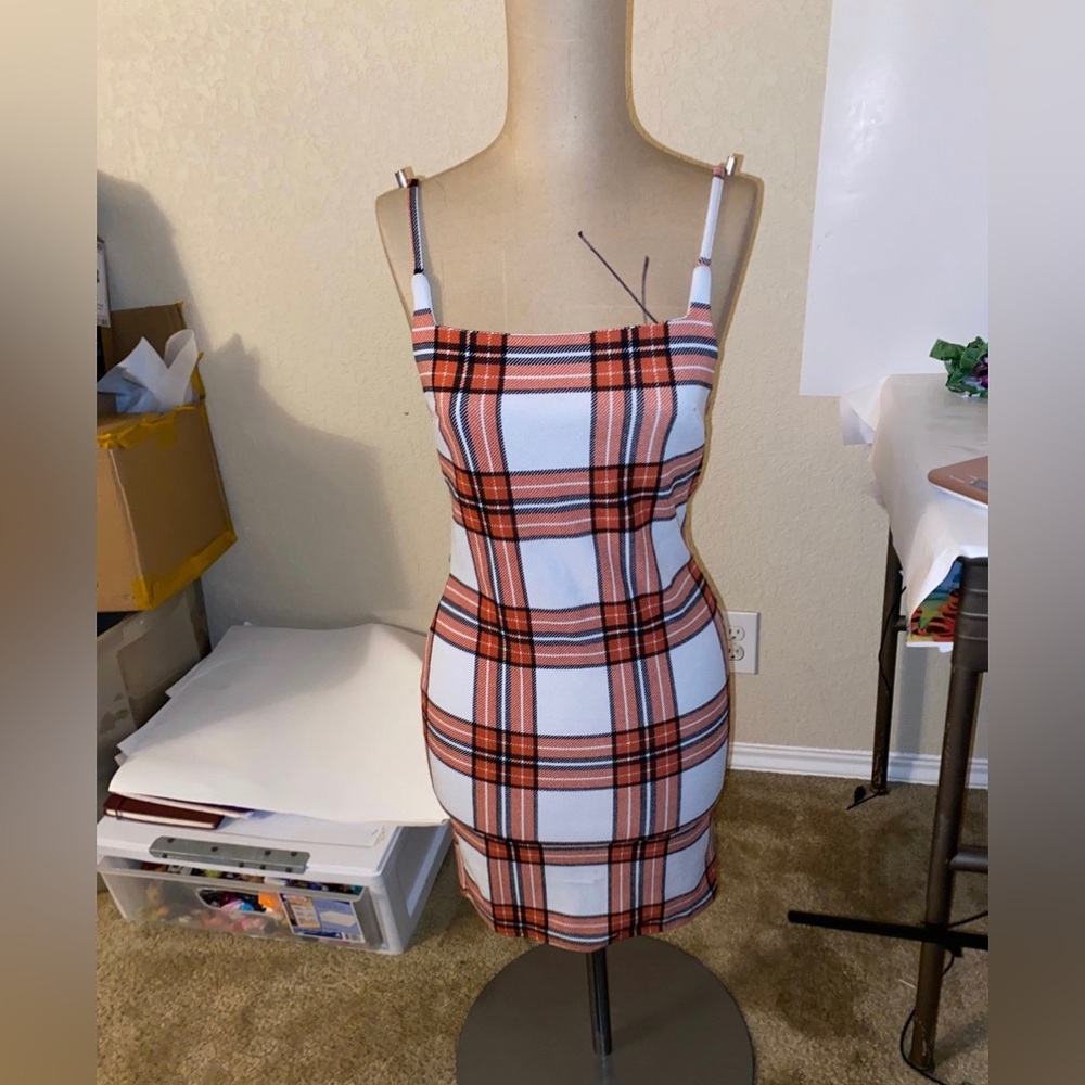 Junior’s Almost Famous Dress Small